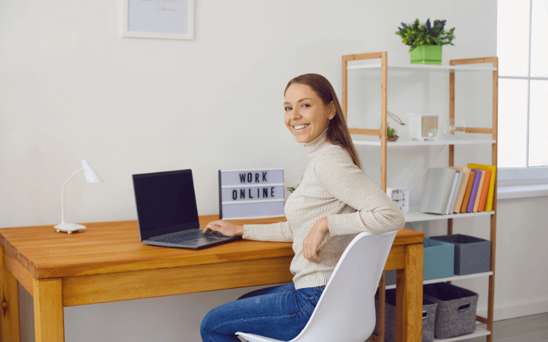 85 % úniků dat způsobí zaměstnanci. Vědí členové vašeho pracovního týmu, jak chránit firemní data, když pracují na home office? 